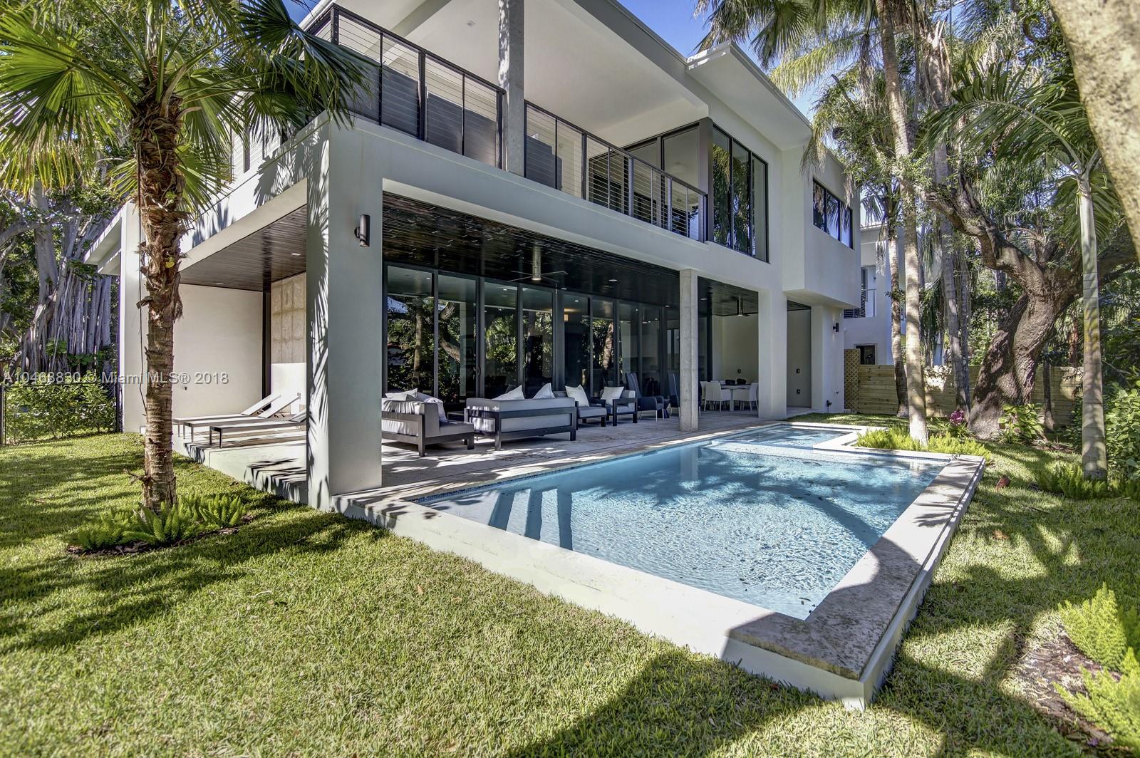 3779 Justison Road Coconut Grove, FL 33133 - Photo 3 of 18