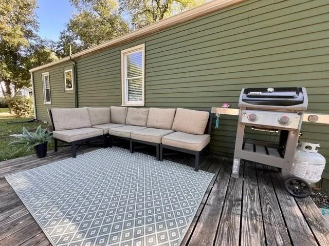 $169,000 | 104 4th Street, Winchester, KS 66097