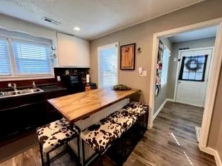 $169,000 | 104 4th Street, Winchester, KS 66097