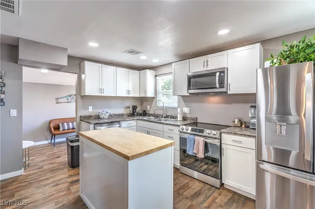 $525,000 | 623 California Avenue, Boulder City, NV 89005