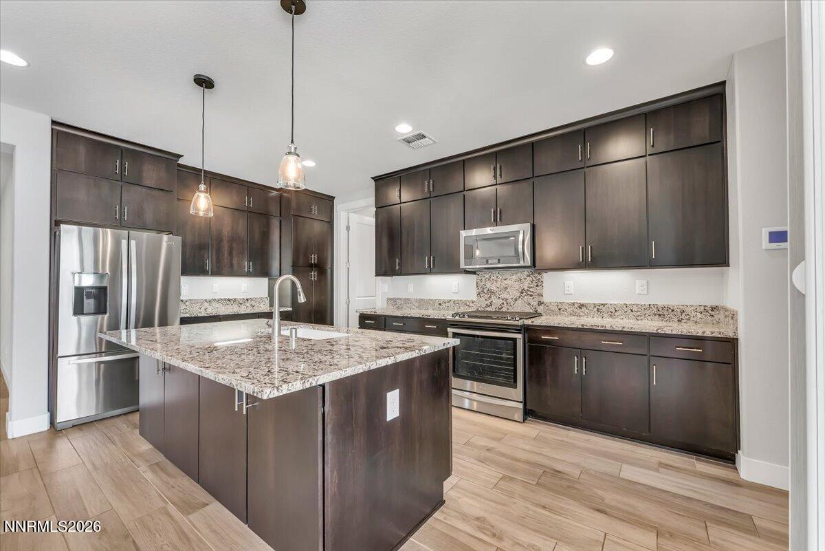 9820 Shadowless Trail Reno, NV 89521 - Photo 15 of 42 15-9820 Shadowless Trail Reno NV 89521 (