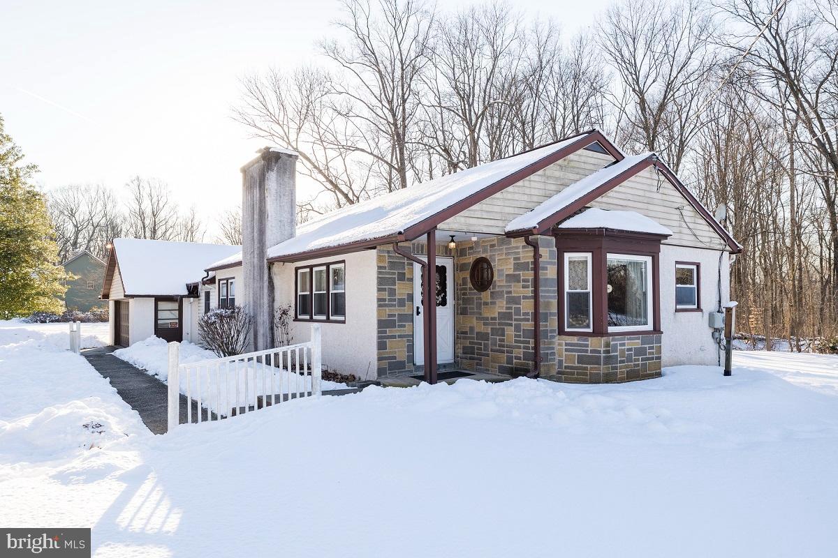 751 Henning Road Perkiomenville, PA 18074 - Photo 2 of 45 exterior side