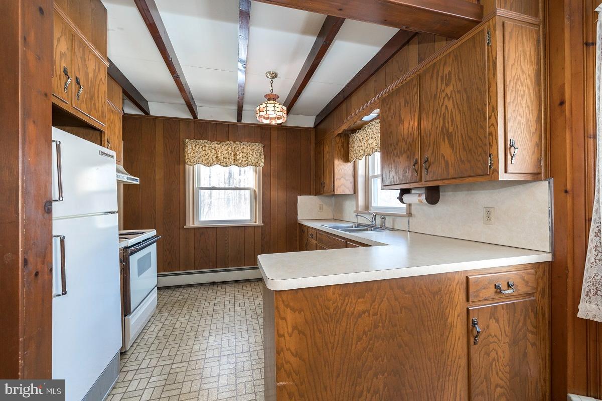 751 Henning Road Perkiomenville, PA 18074 - Photo 12 of 45 Kitchen
