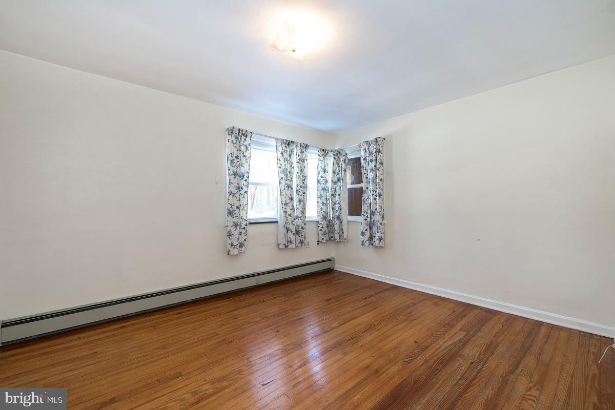 751 Henning Road Perkiomenville, PA 18074 - Photo 15 of 45 Main bedroom