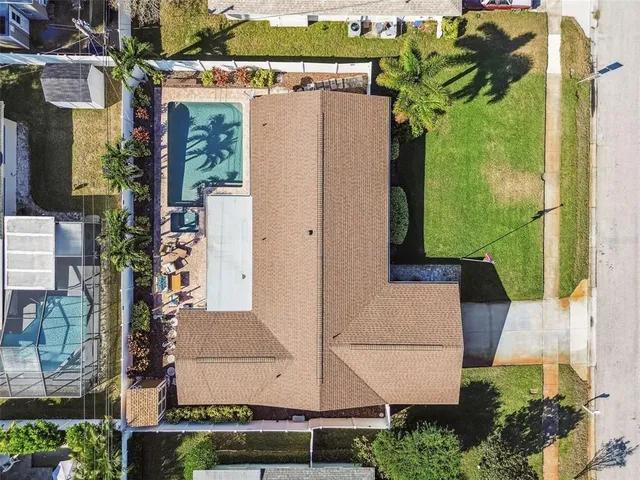 $4,000 | 13948 Brewster Drive, Largo, FL 33774