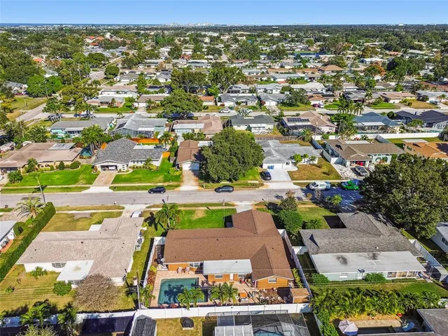 $4,000 | 13948 Brewster Drive, Largo, FL 33774