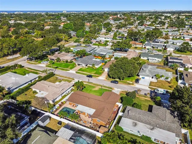 $4,000 | 13948 Brewster Drive, Largo, FL 33774