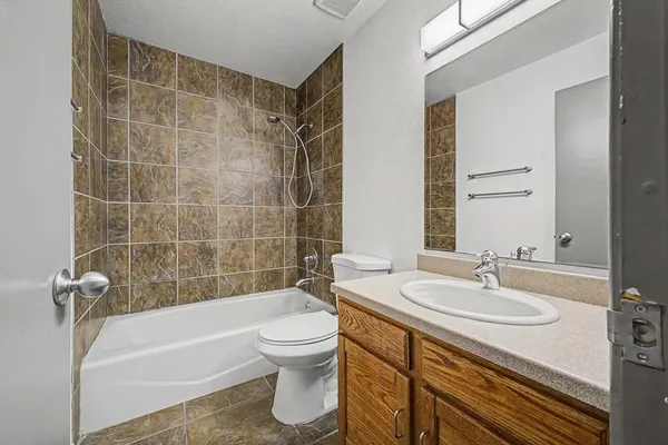 $2,550 | 154 West 5th Street, Unit 222, Tempe, AZ 85281