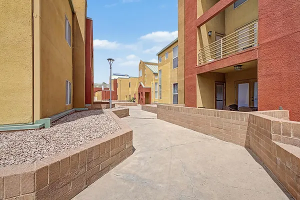 $2,550 | 154 West 5th Street, Unit 222, Tempe, AZ 85281