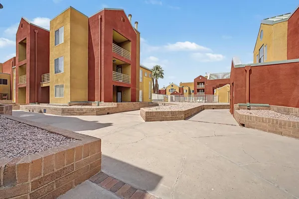 $2,550 | 154 West 5th Street, Unit 222, Tempe, AZ 85281