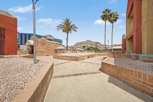 $2,550 | 154 West 5th Street, Unit 222, Tempe, AZ 85281