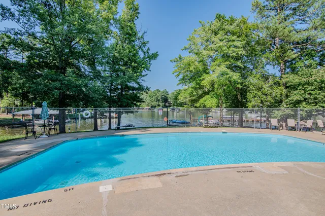 a view of a garden with houses