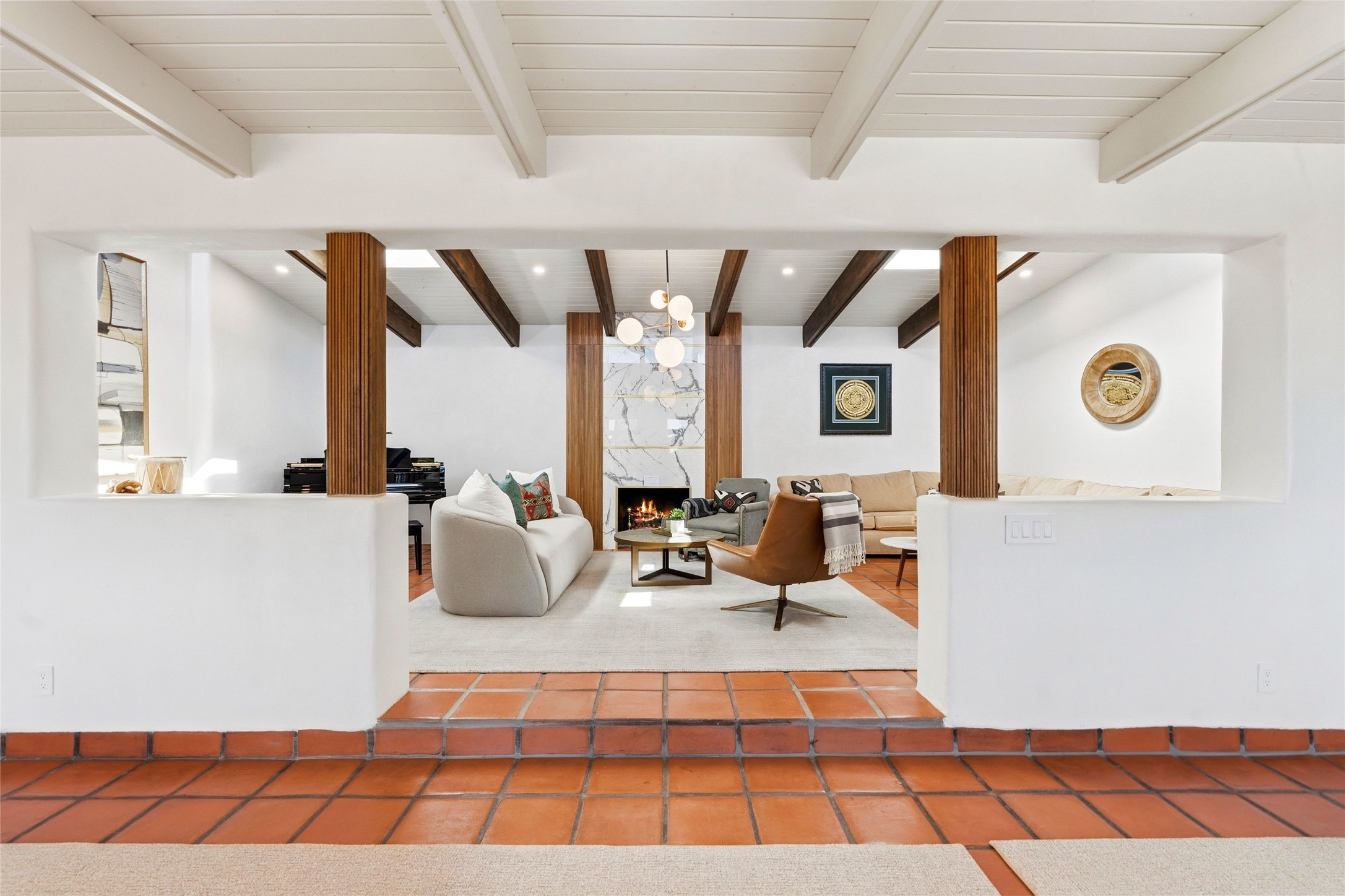 722 Gonzales Road Santa Fe, NM 87501 - Photo 2 of 40
