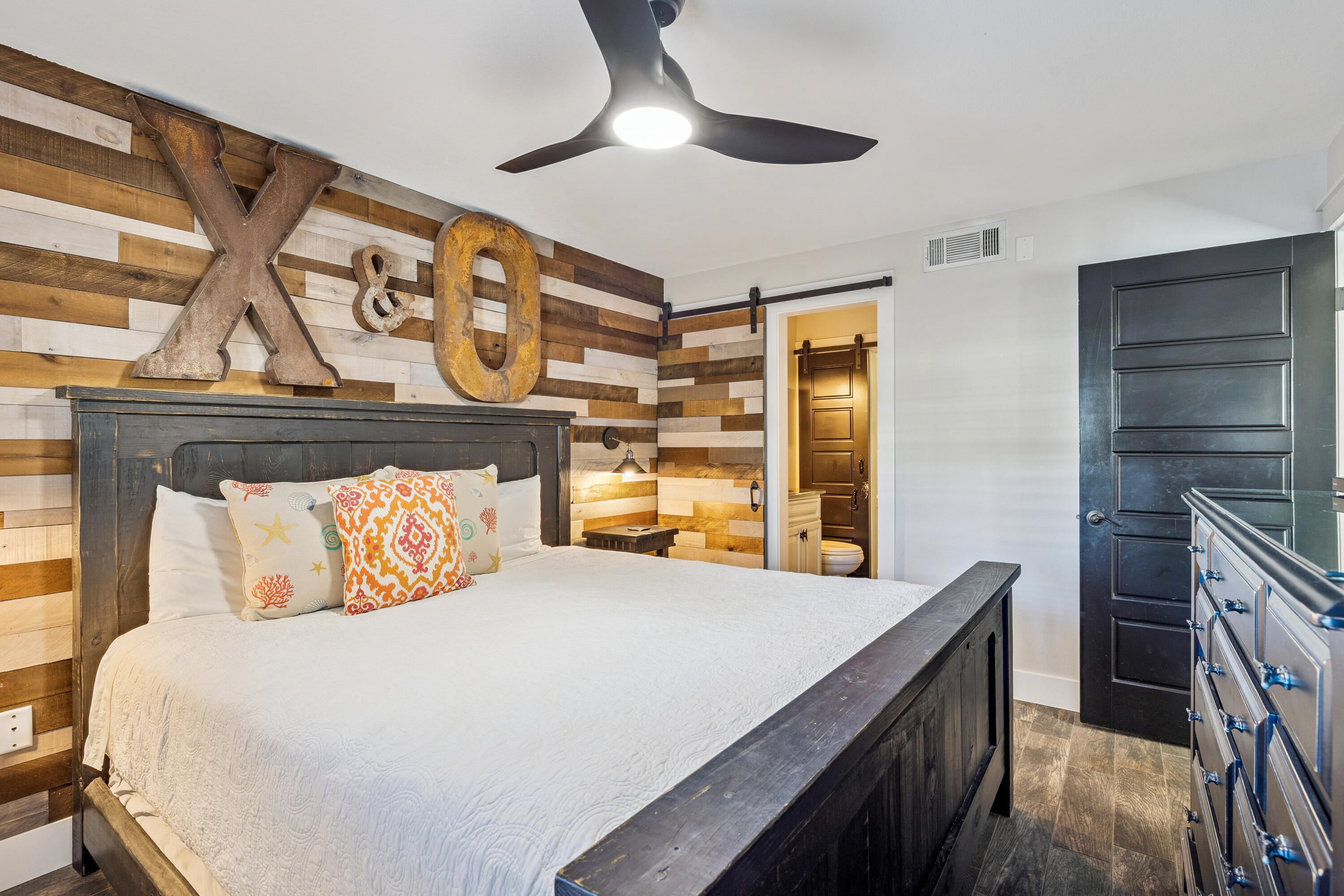 3184 East Scenic Highway 98, Unit 116A Destin, FL 32541 - Photo 15 of 29 a bedroom with a bed and window