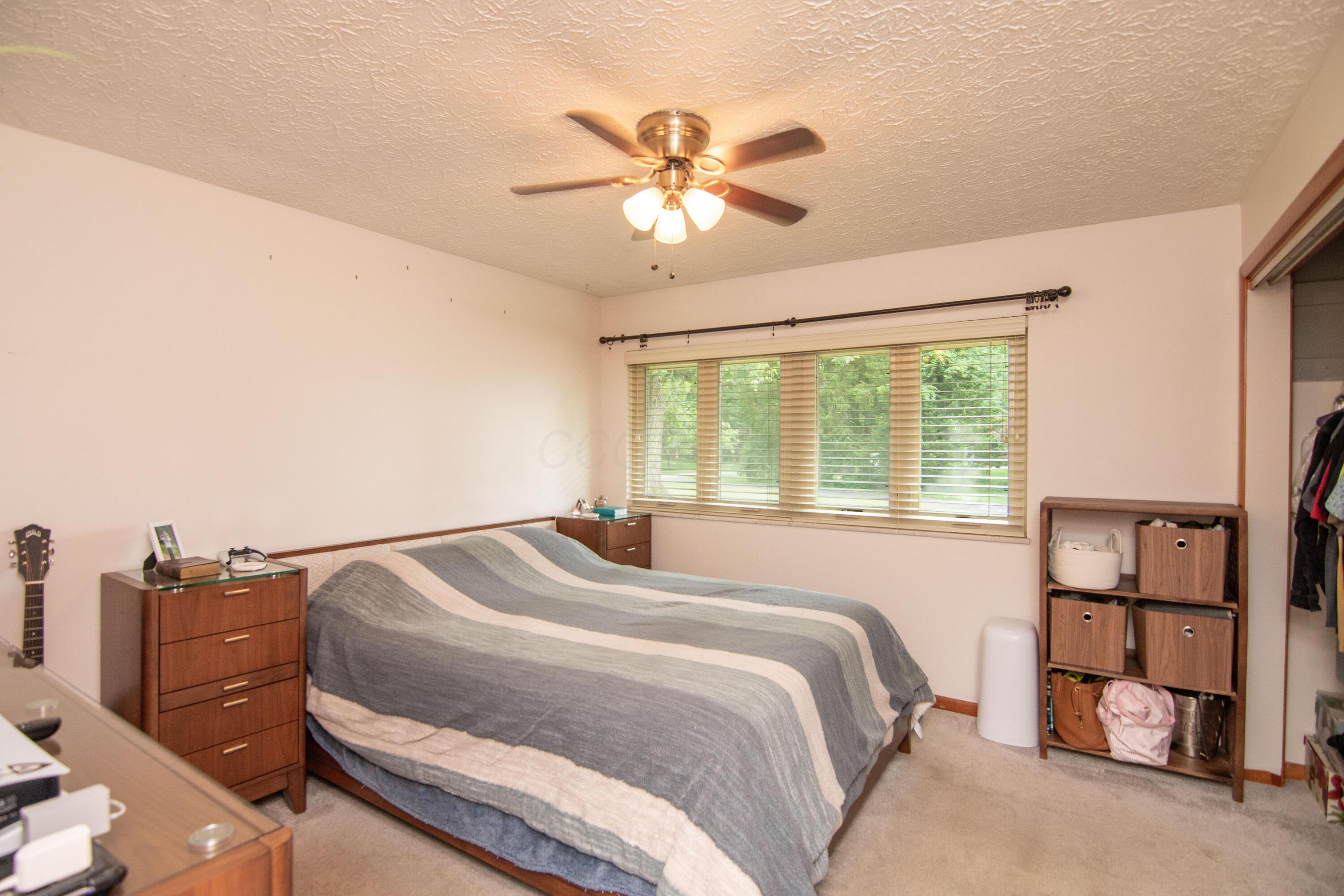 4360 Dublin Road Columbus, OH 43221 - Photo 26 of 41 Bedroom 2
