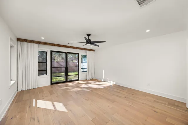 $1,299,000 | 709 West 39th Street, Houston, TX 77018