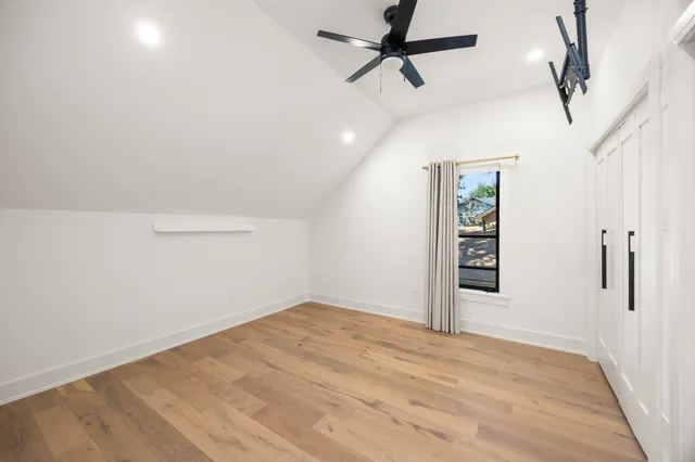 $1,299,000 | 709 West 39th Street, Houston, TX 77018