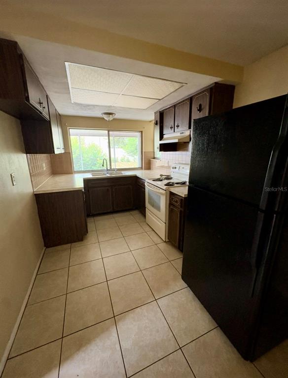 7124 Isle Drive Port Richey, FL 34668 - Photo 5 of 11