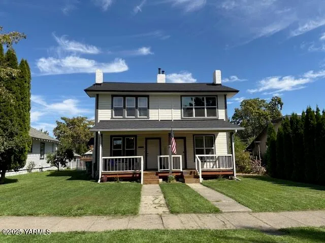 $320,000 | 707 South 8th Avenue, Yakima, WA 98902