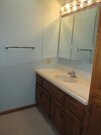 $349,000 | 1621 Oakwood Drive, Worthington, MN 56187