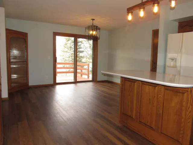 $349,000 | 1621 Oakwood Drive, Worthington, MN 56187