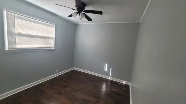 $2,395 | 34 Hickory Drive, Carpentersville, IL 60110