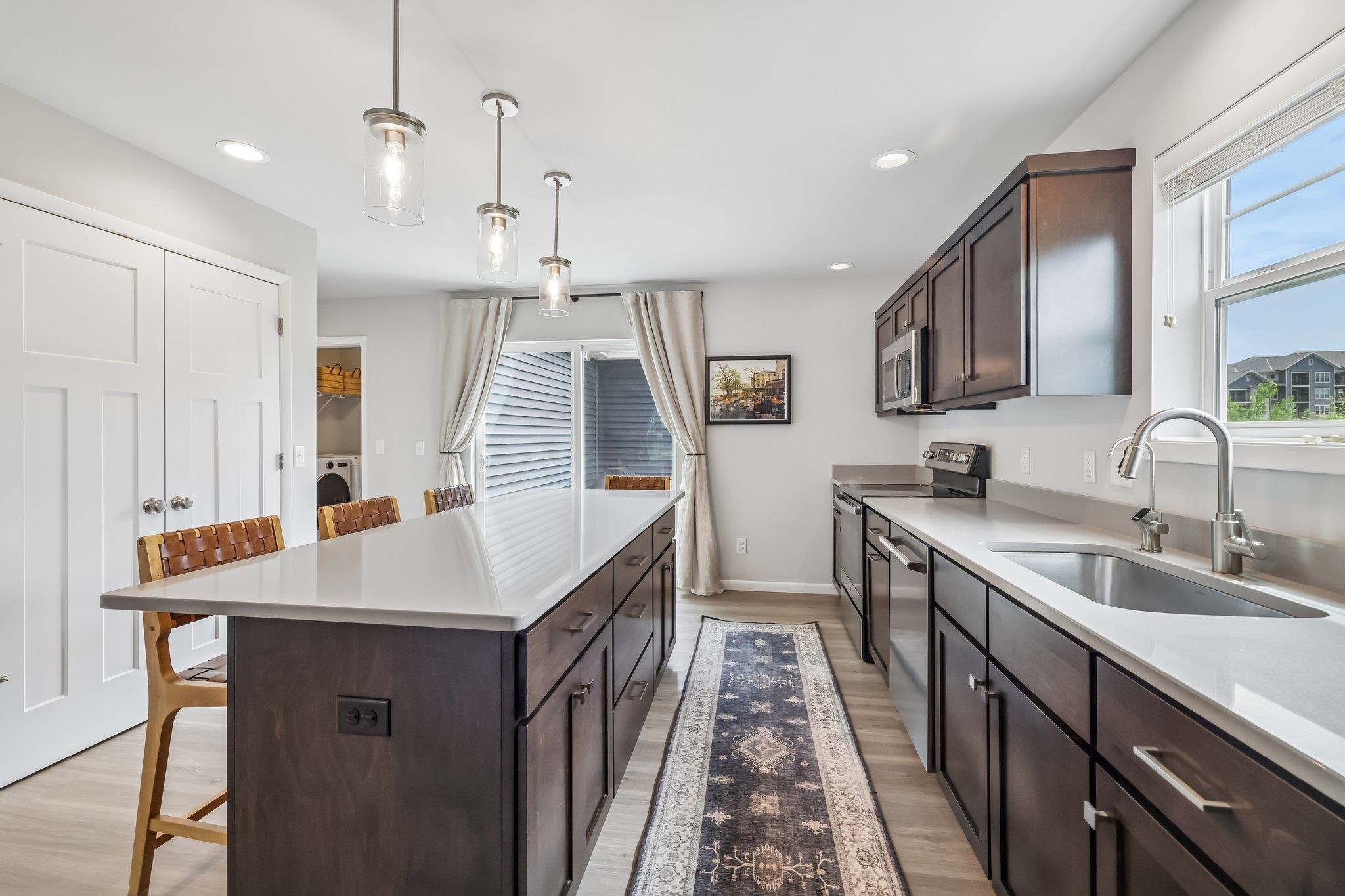 201 North Division Street Waunakee, WI 53597 - Photo 6 of 38