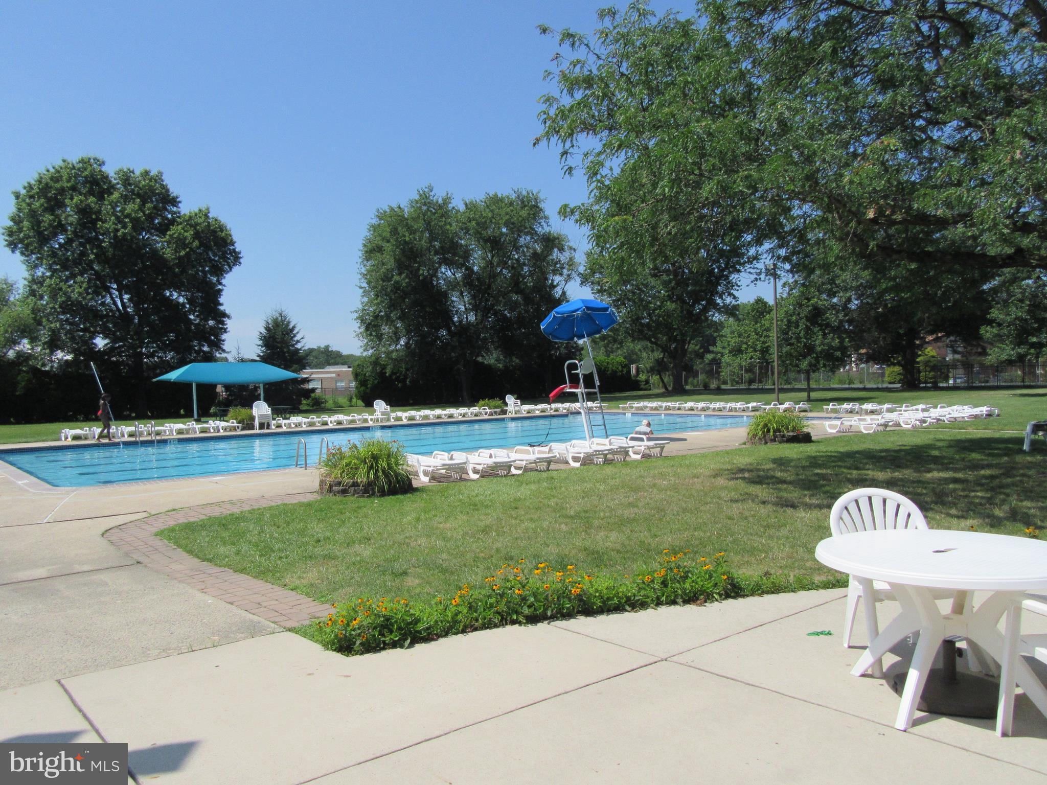 557 Fairfield Road East Windsor, NJ 08520 - Photo 19 of 23 Gallery Image 19