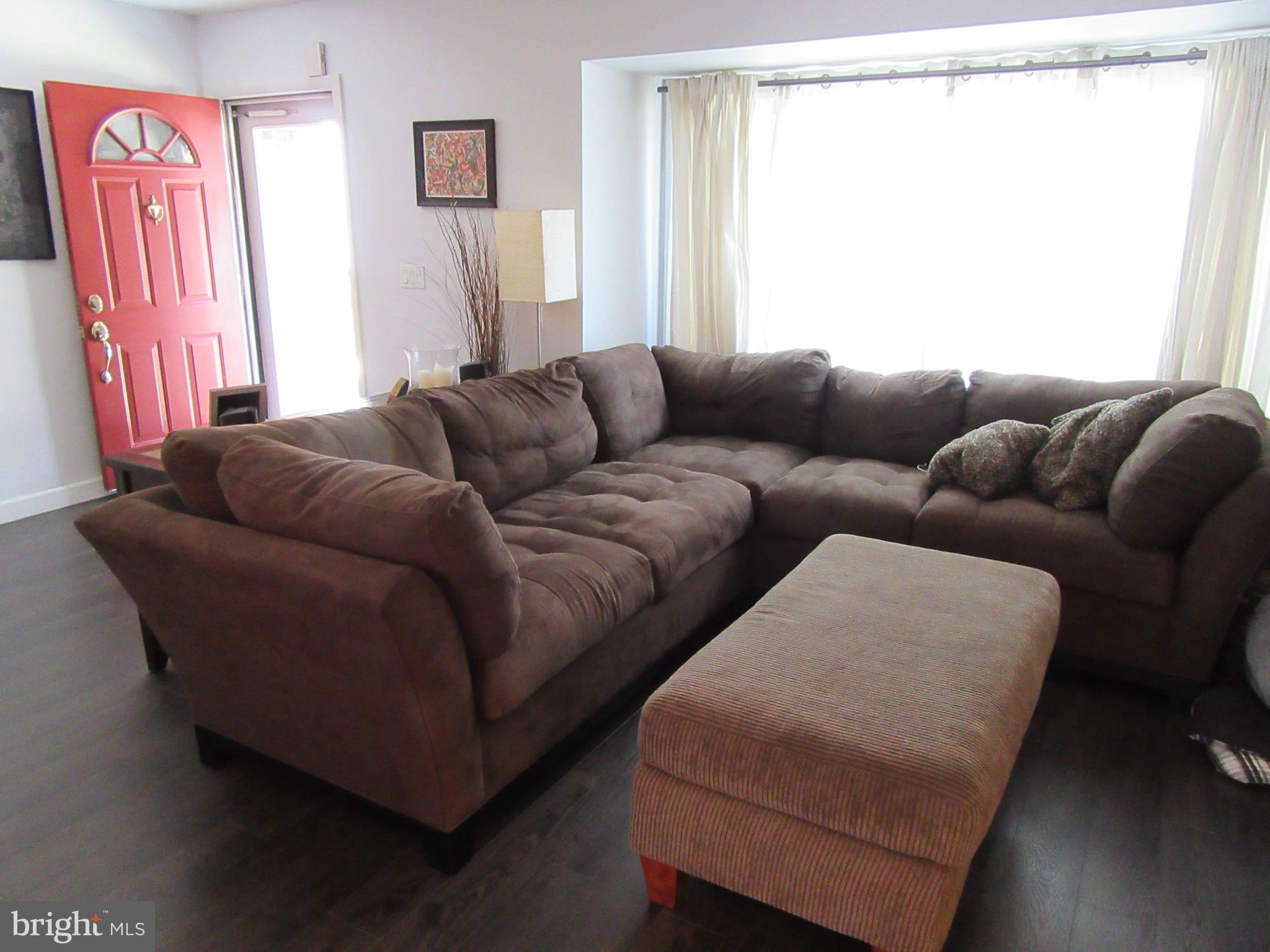 557 Fairfield Road East Windsor, NJ 08520 - Photo 4 of 23 Gallery Image 4