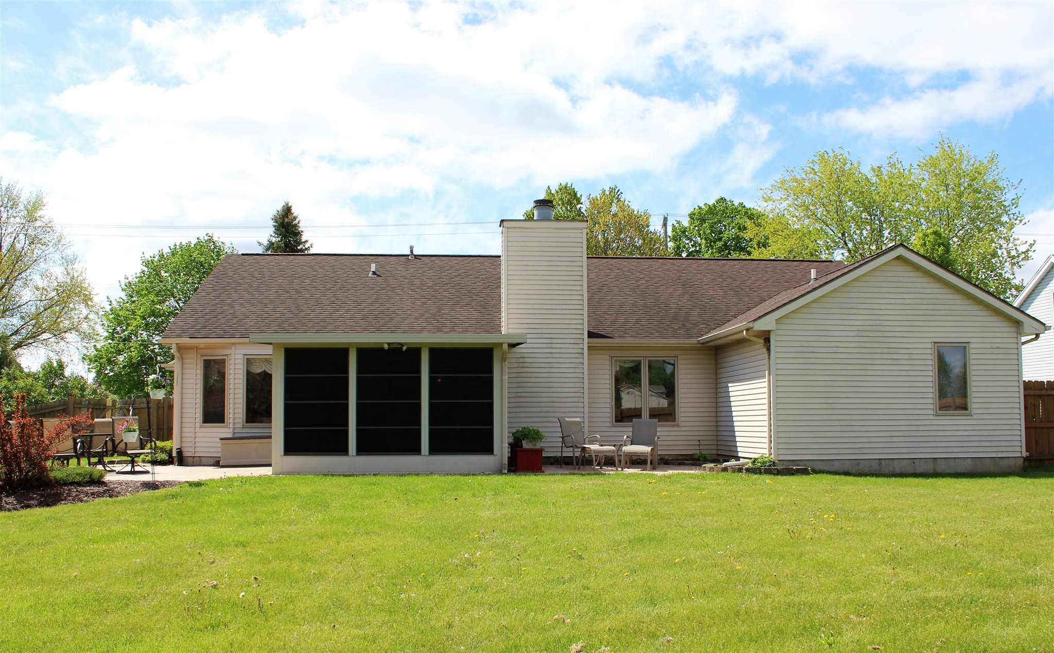 10225 Hosler Road Leo, IN 46765 - Photo 22 of 27 Gallery Image 22