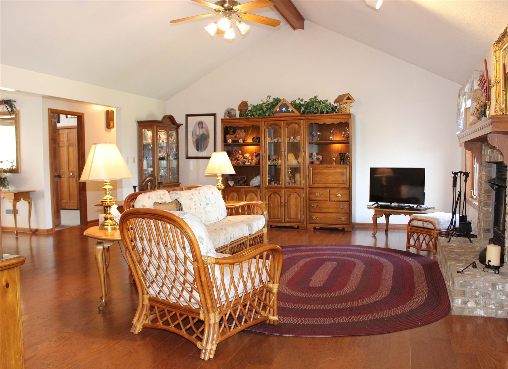 10225 Hosler Road Leo, IN 46765 - Photo 5 of 27 Gallery Image 5