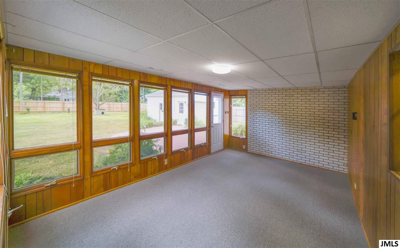 856 Springcrest Boulevard Jackson, MI 49203 - Photo 17 of 24 Photo 20