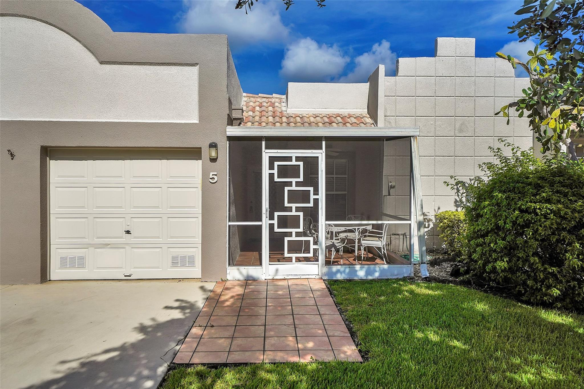 18871 Stewart Circle, Unit 5 Boca Raton, FL 33496 - Photo 3 of 33 Photo 3