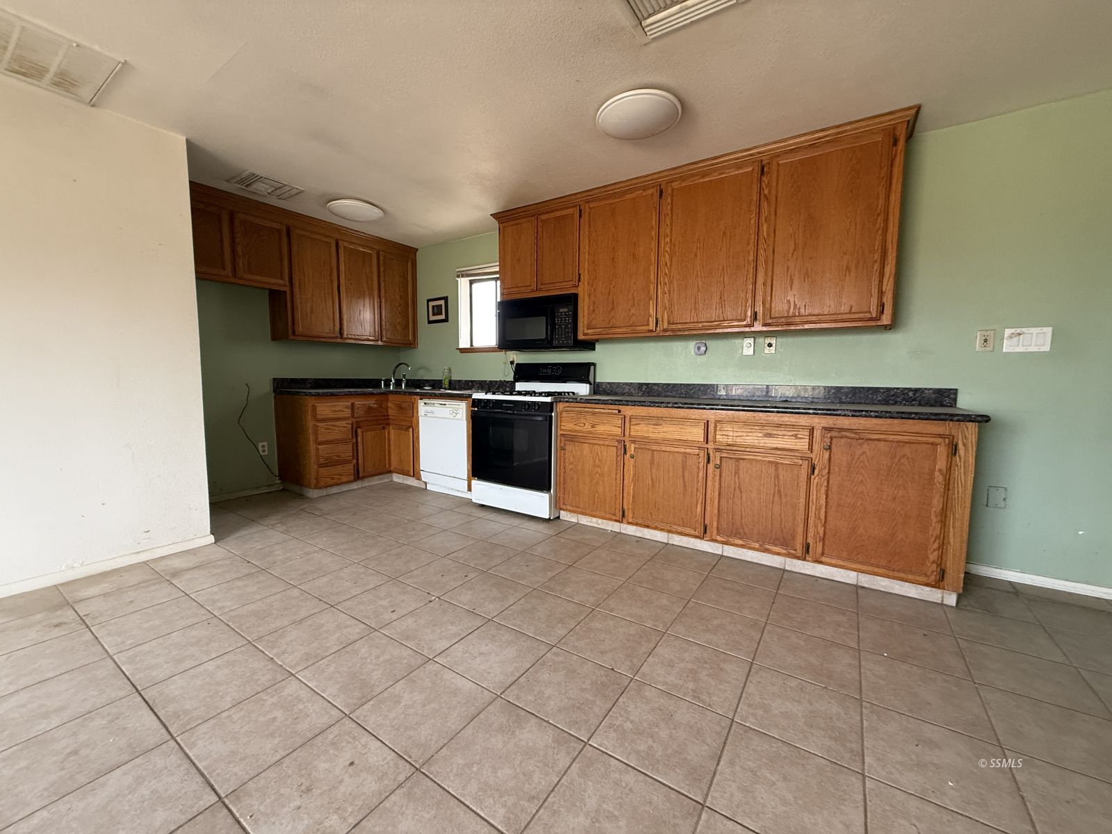 3443 3rd Street Inyokern, CA 93527 - Photo 15 of 28