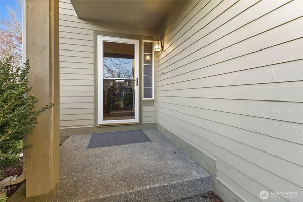 $575,000 | 207 Williams Boulevard Northeast, Orting, WA 98360