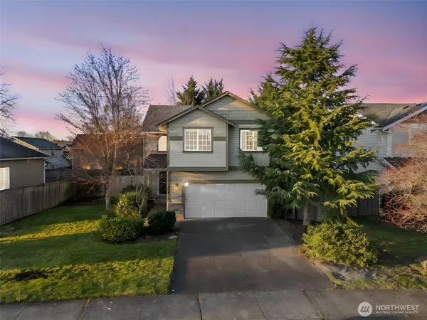 $575,000 | 207 Williams Boulevard Northeast, Orting, WA 98360