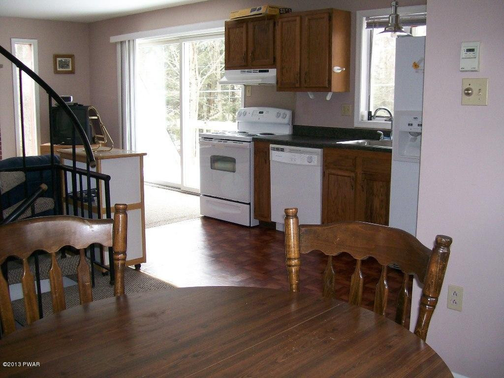 15 Ridge Circle Greentown, PA 18426 - Photo 14 of 28 Gallery Image 14