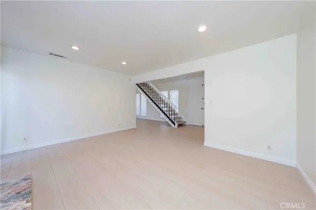 $4,500 | 4 Carrol Avenue, Irvine, CA 92614