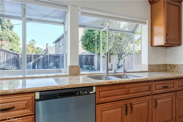 $4,500 | 4 Carrol Avenue, Irvine, CA 92614