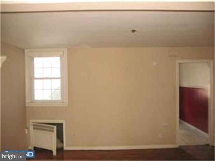 257 Margate Road Upper Darby, PA 19082 - Photo 3 of 11 Dining Room