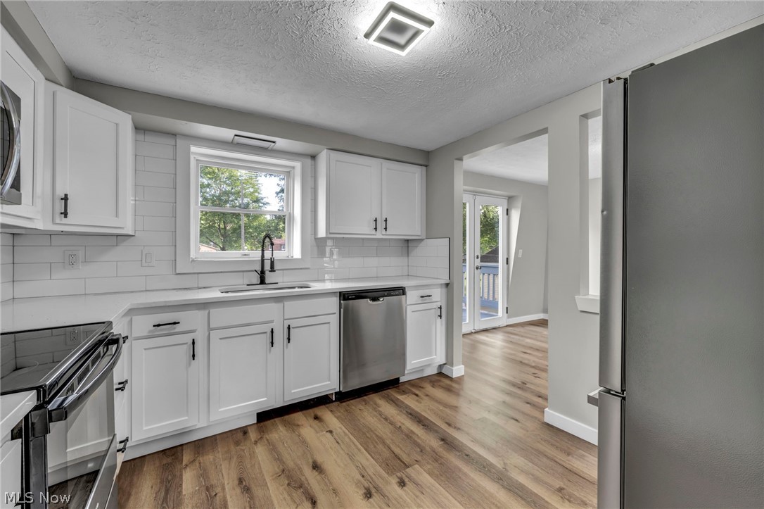 8742 Usher Road Olmsted Falls, OH 44138 - Photo 15 of 40