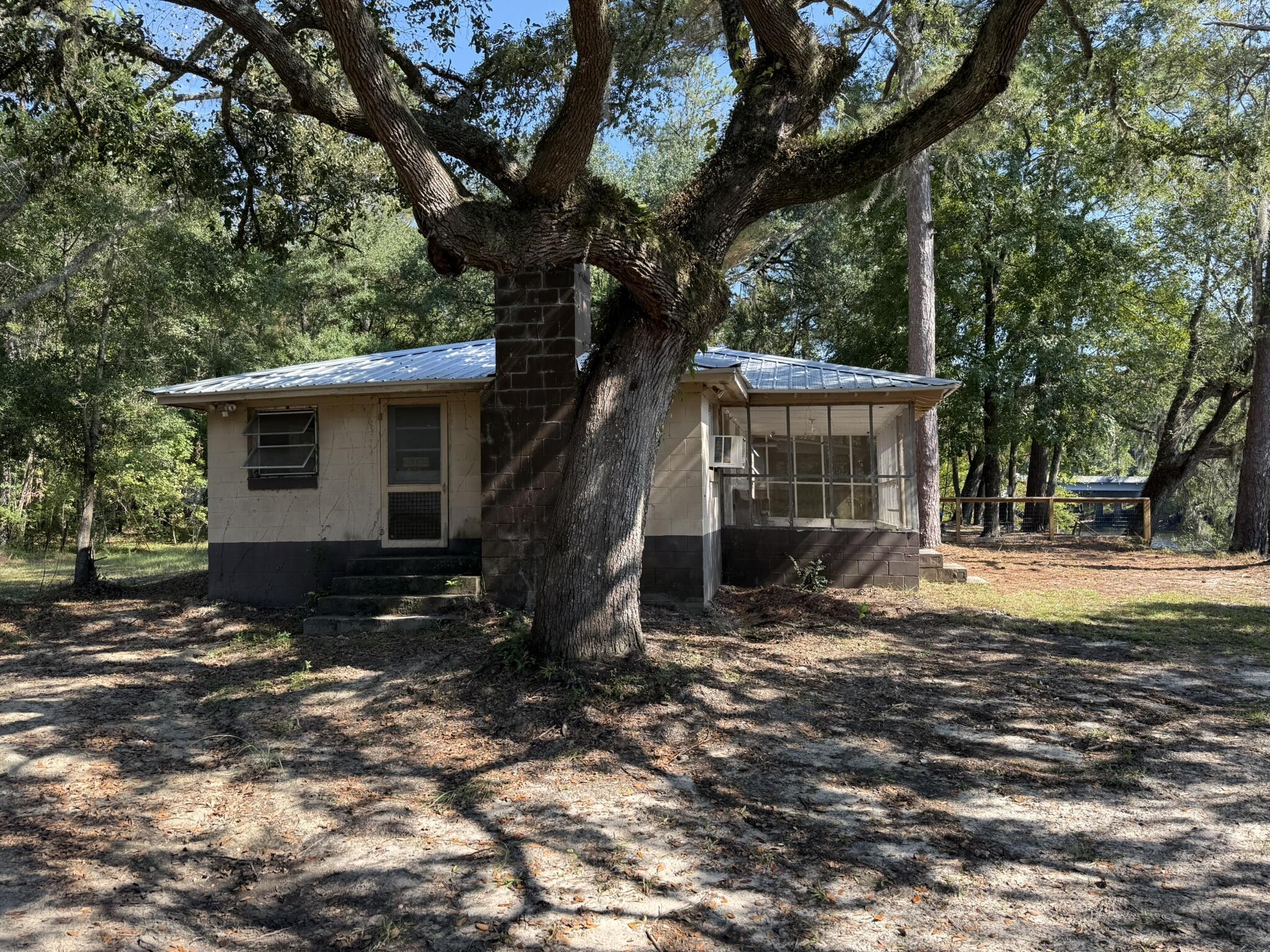 103 Happiness Lane Ridgeville, SC 29472 - Photo 6 of 23 DD2D8D95-1A99-4908-9EBA-110C846C8F1A