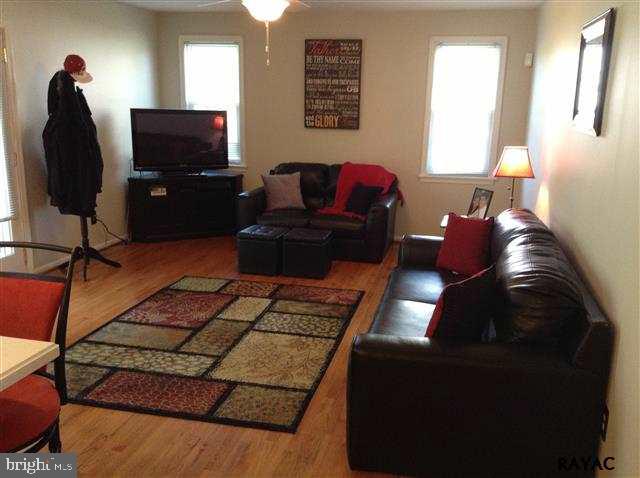 132 Timber Lane Hanover, PA 17331 - Photo 8 of 24 Gallery Image 8