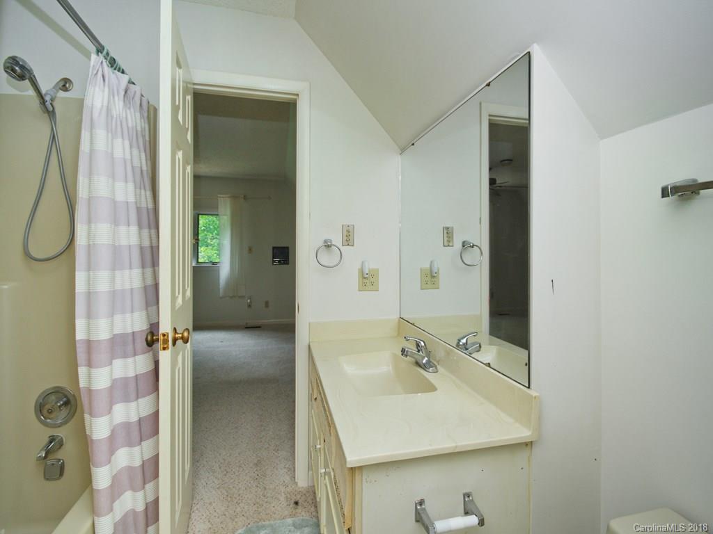 2149 Riceville Road Asheville, NC 28805 - Photo 18 of 36 Gallery Image 18