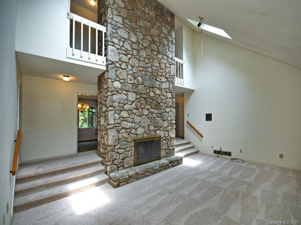 2149 Riceville Road Asheville, NC 28805 - Photo 4 of 36 Gallery Image 4