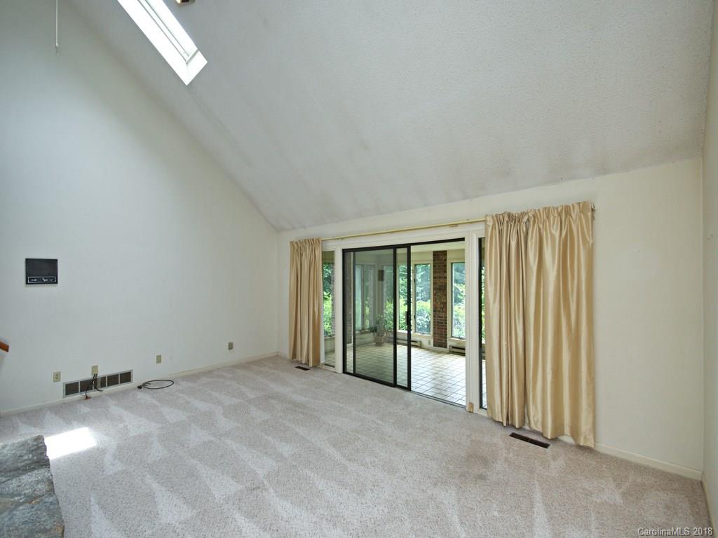 2149 Riceville Road Asheville, NC 28805 - Photo 5 of 36 Gallery Image 5