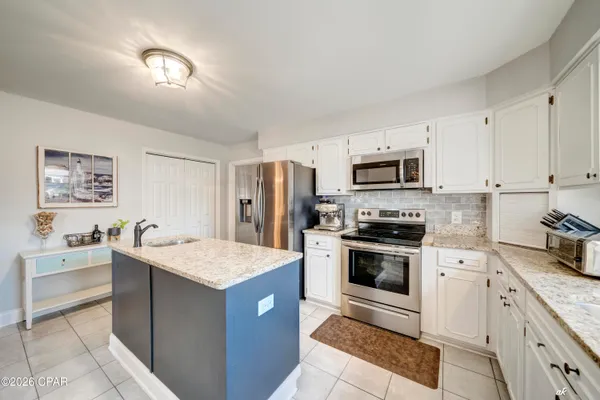 $2,700 | 707 Plantation Circle, Panama City, FL 32404