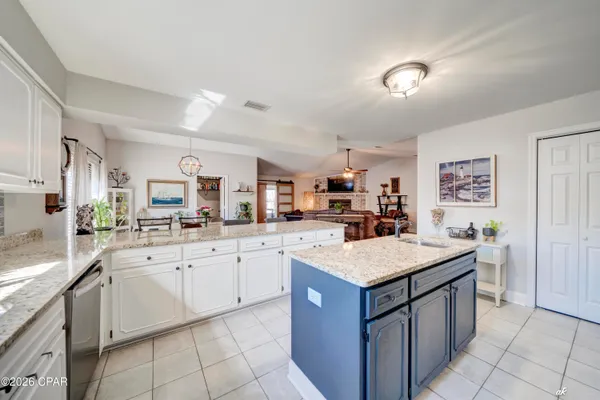 $2,700 | 707 Plantation Circle, Panama City, FL 32404