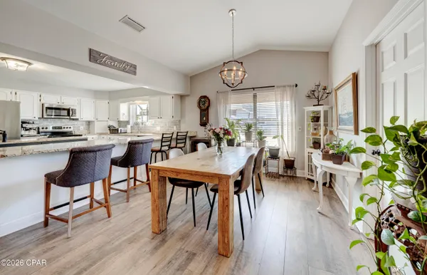 $2,700 | 707 Plantation Circle, Panama City, FL 32404