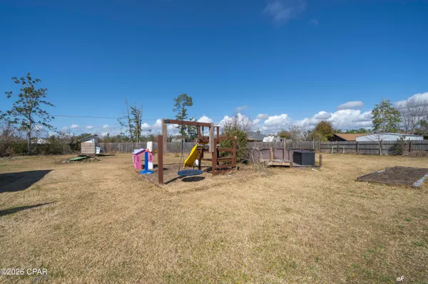 $2,700 | 707 Plantation Circle, Panama City, FL 32404